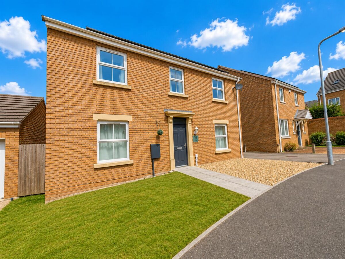 Wren Close, Corby
