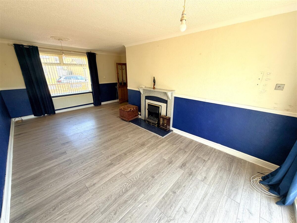 Chestnut Avenue, Corby