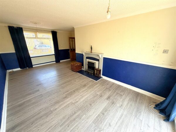 Chestnut Avenue, Corby