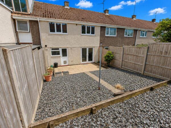 Landseer Court, Corby
