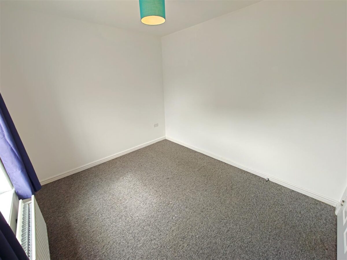 Wren Close, Corby