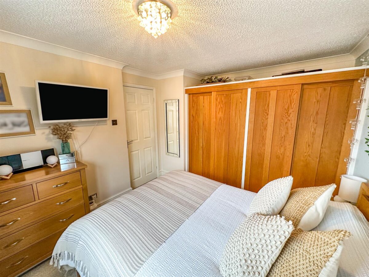 Applegarth Close, Corby