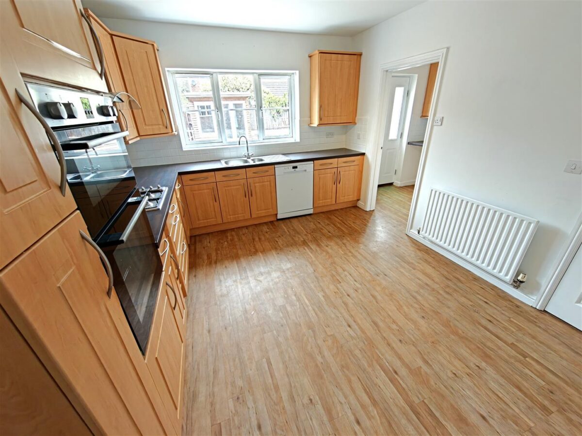 Wren Close, Corby