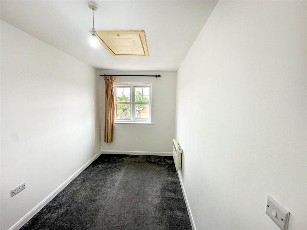 Exmouth Court, Corby
