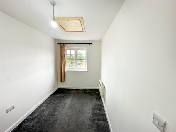 Exmouth Court, Corby
