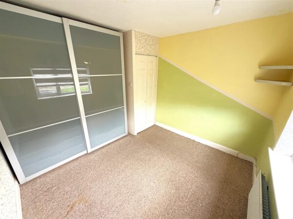 Parsons Grove, Corby