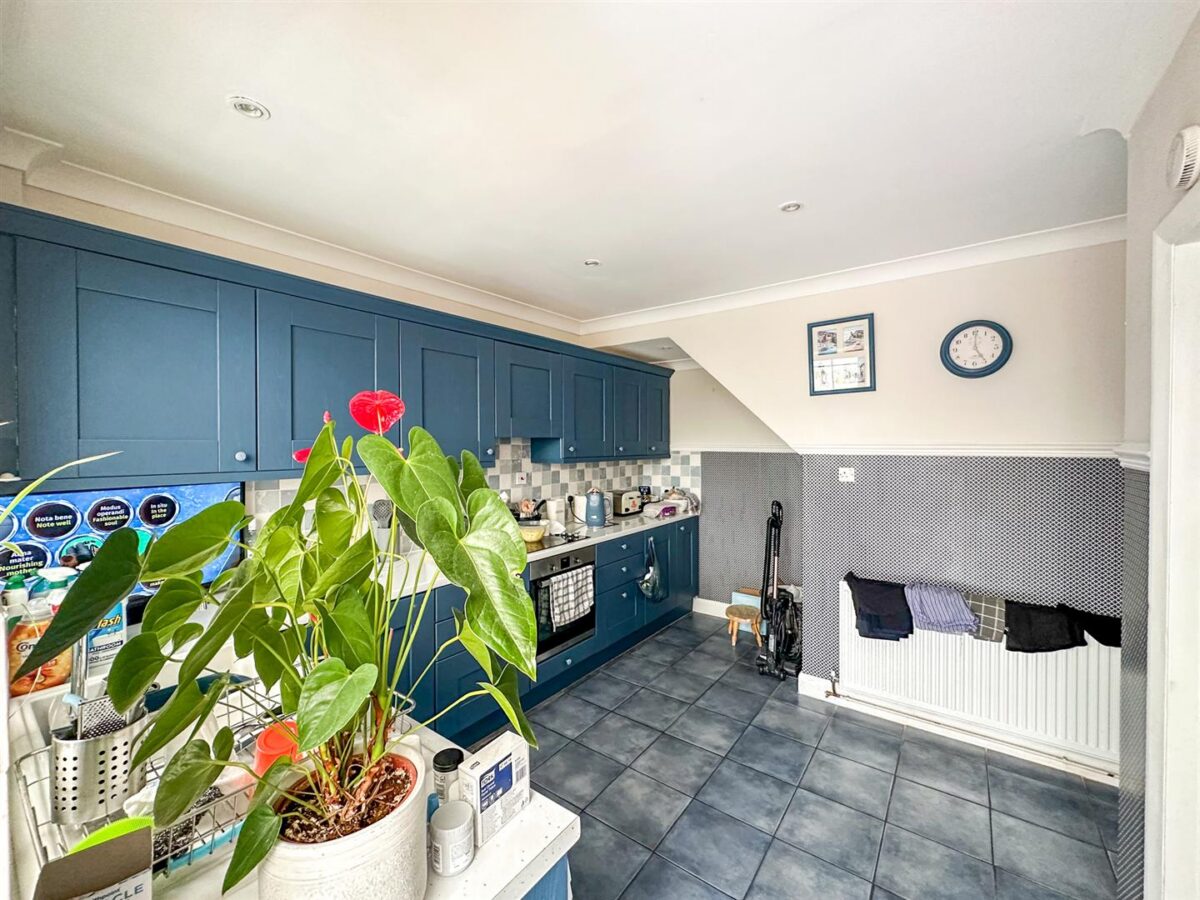 Bessemer Grove, Corby