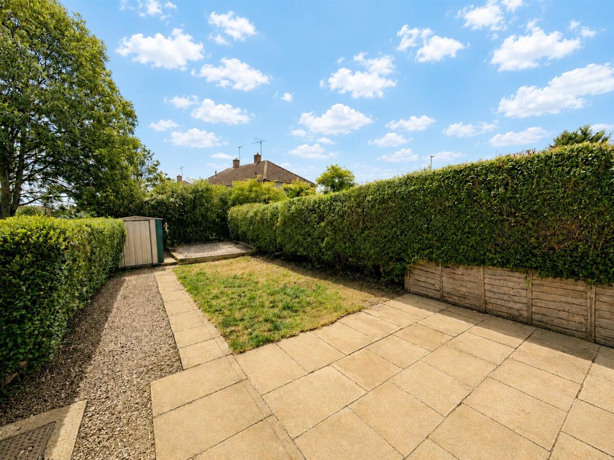 Grendon Avenue, Corby