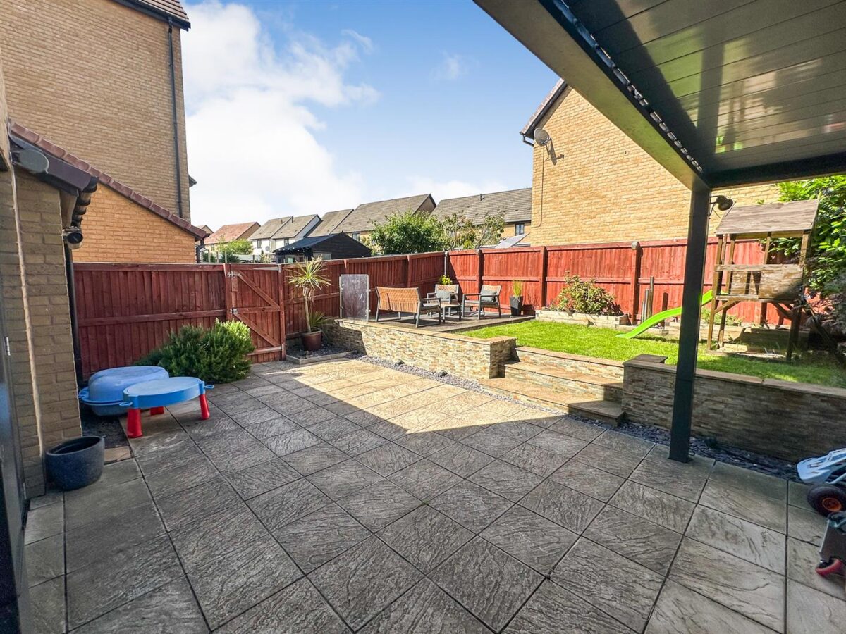 Epping Road, Corby