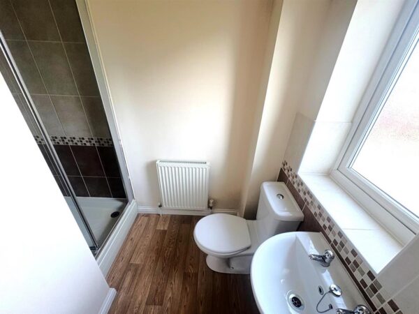 East Glebe Close, Corby