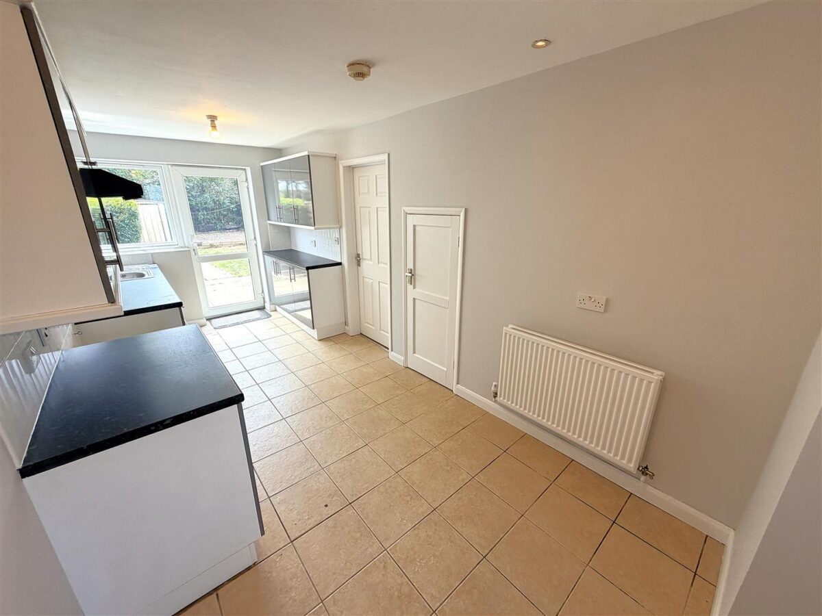 Grendon Avenue, Corby