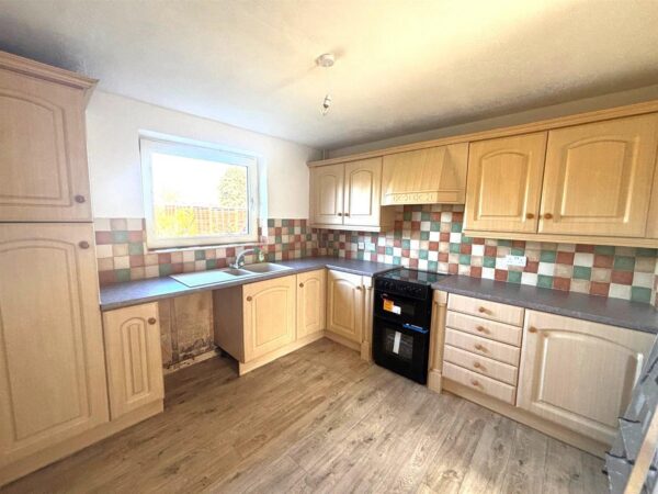 Warminster Close, Corby
