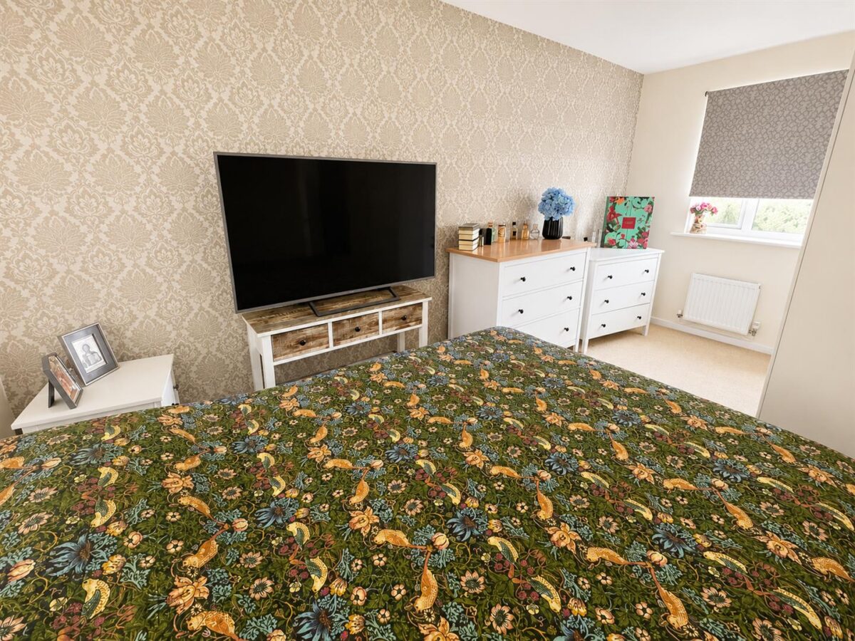 Lowry Close, Corby