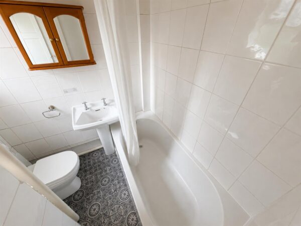 Upperfield Grove, Corby