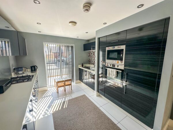 Epping Road, Corby