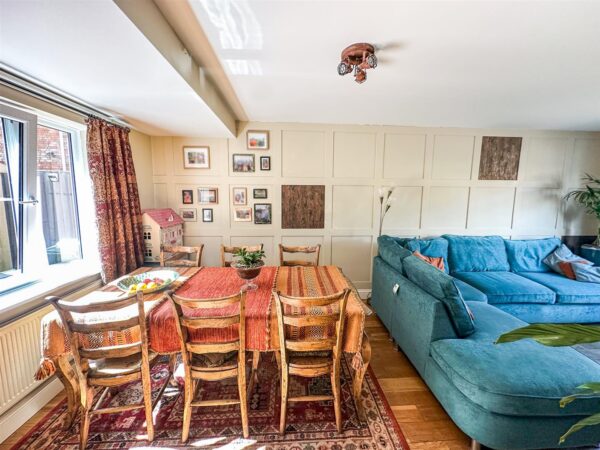 Upperfield Grove, Corby