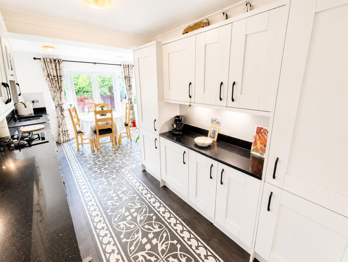 Honiton Gardens, Corby