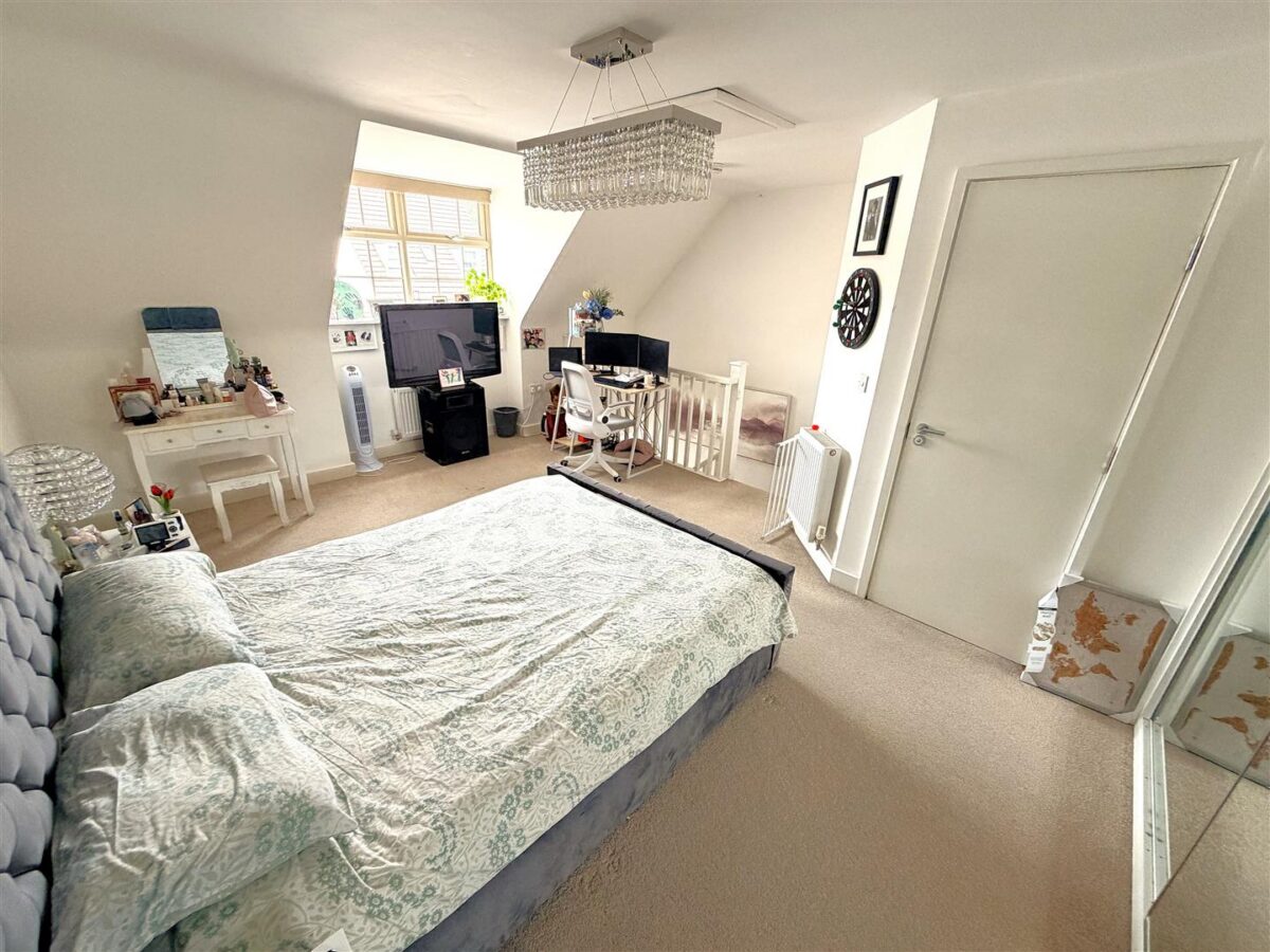 Diamond Drive, Corby, North Northamptonshire,