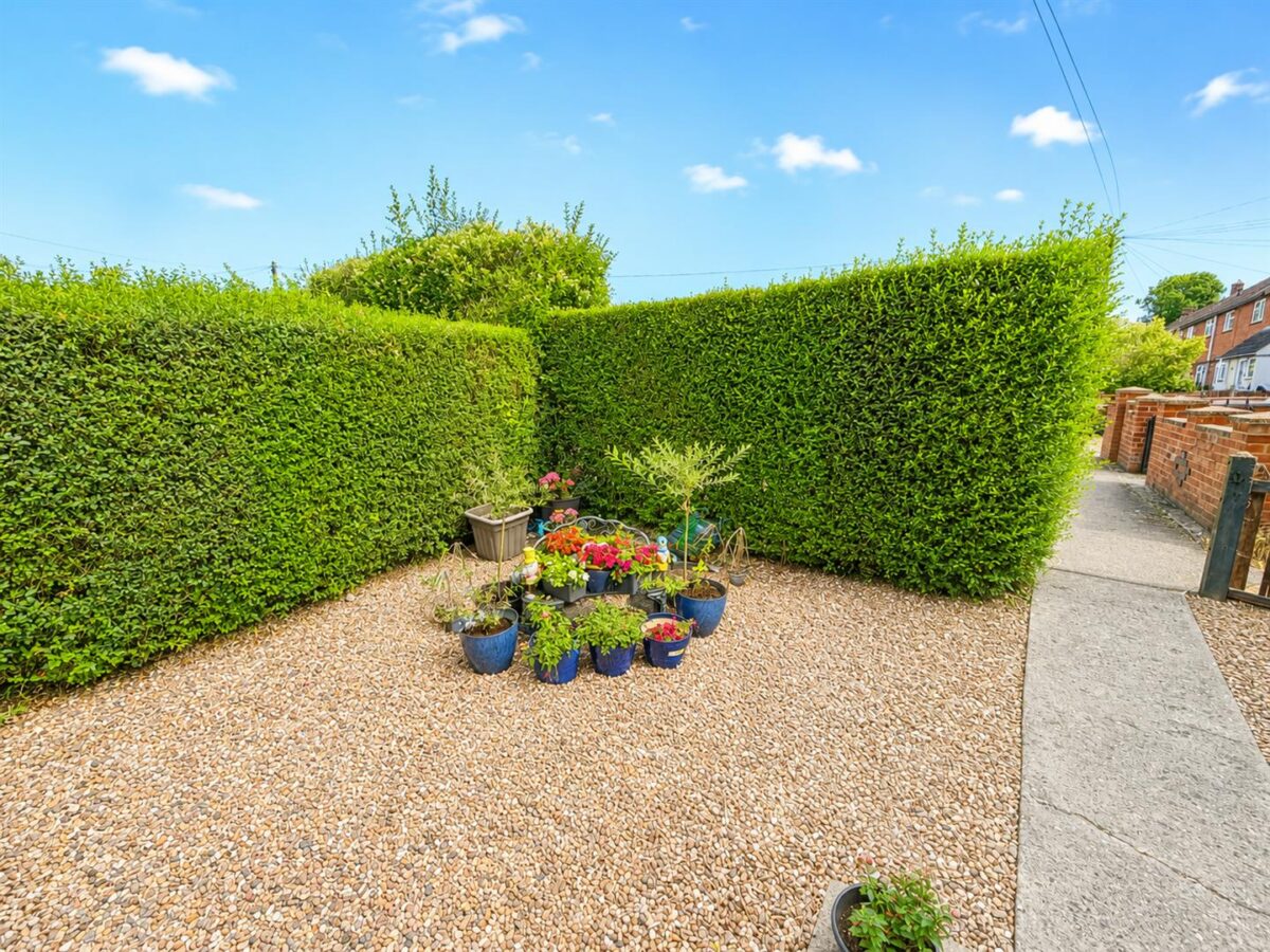 Cransley Gardens, Corby