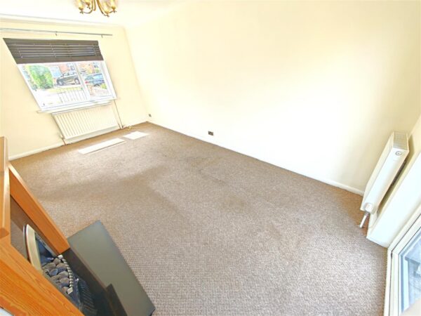 West Glebe Road, Corby