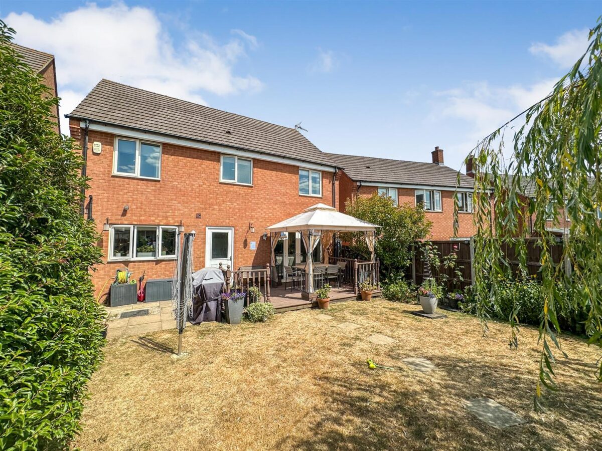 Lyveden Way, Corby