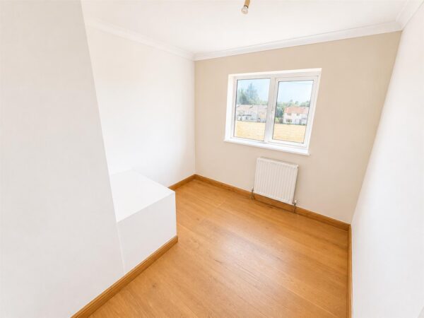 Helmsley Way, Corby