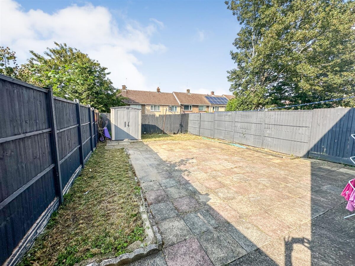 Buckfast Square, Corby