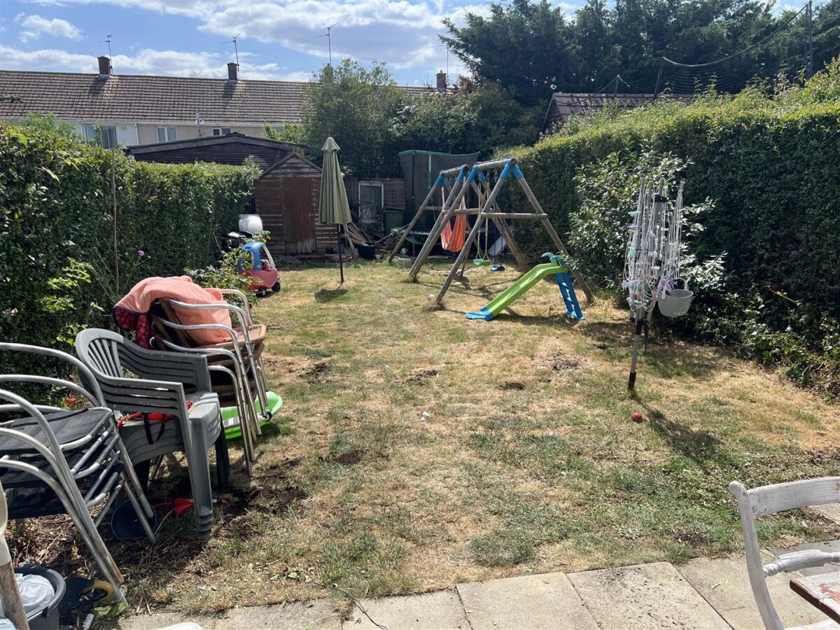 Grendon Avenue, Corby