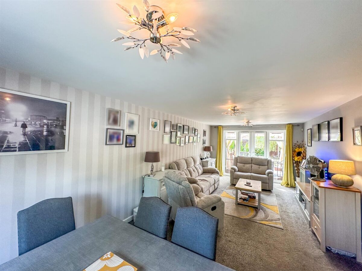 Lyveden Way, Corby