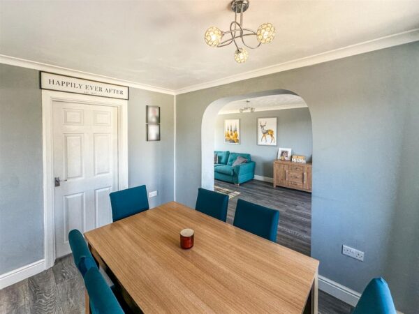 Thurso Walk, Corby