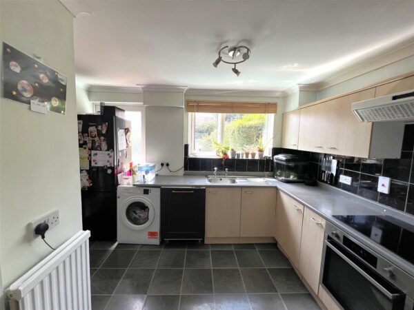 Grendon Avenue, Corby