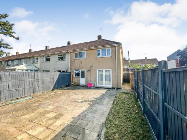 Buckfast Square, Corby