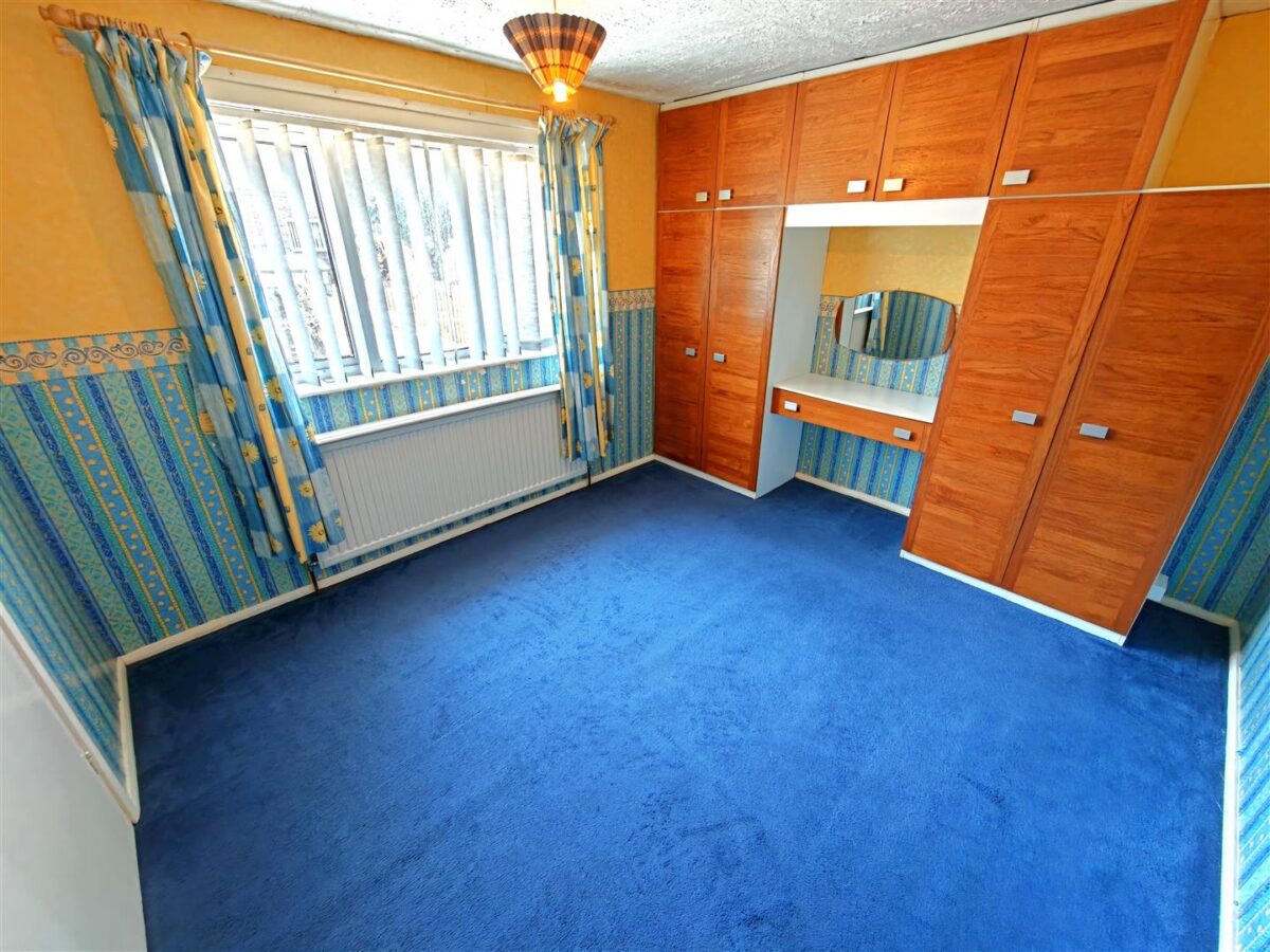 Birch Avenue, Corby