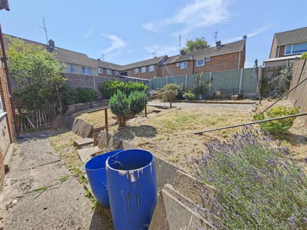 Birch Avenue, Corby