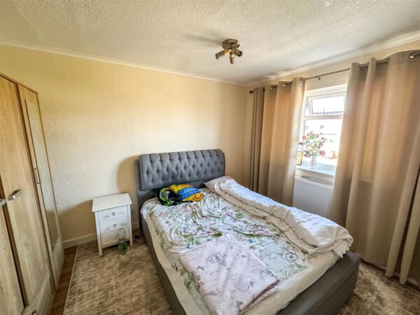 James Watt Avenue, Corby