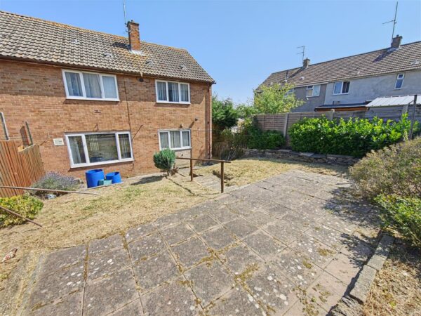 Birch Avenue, Corby