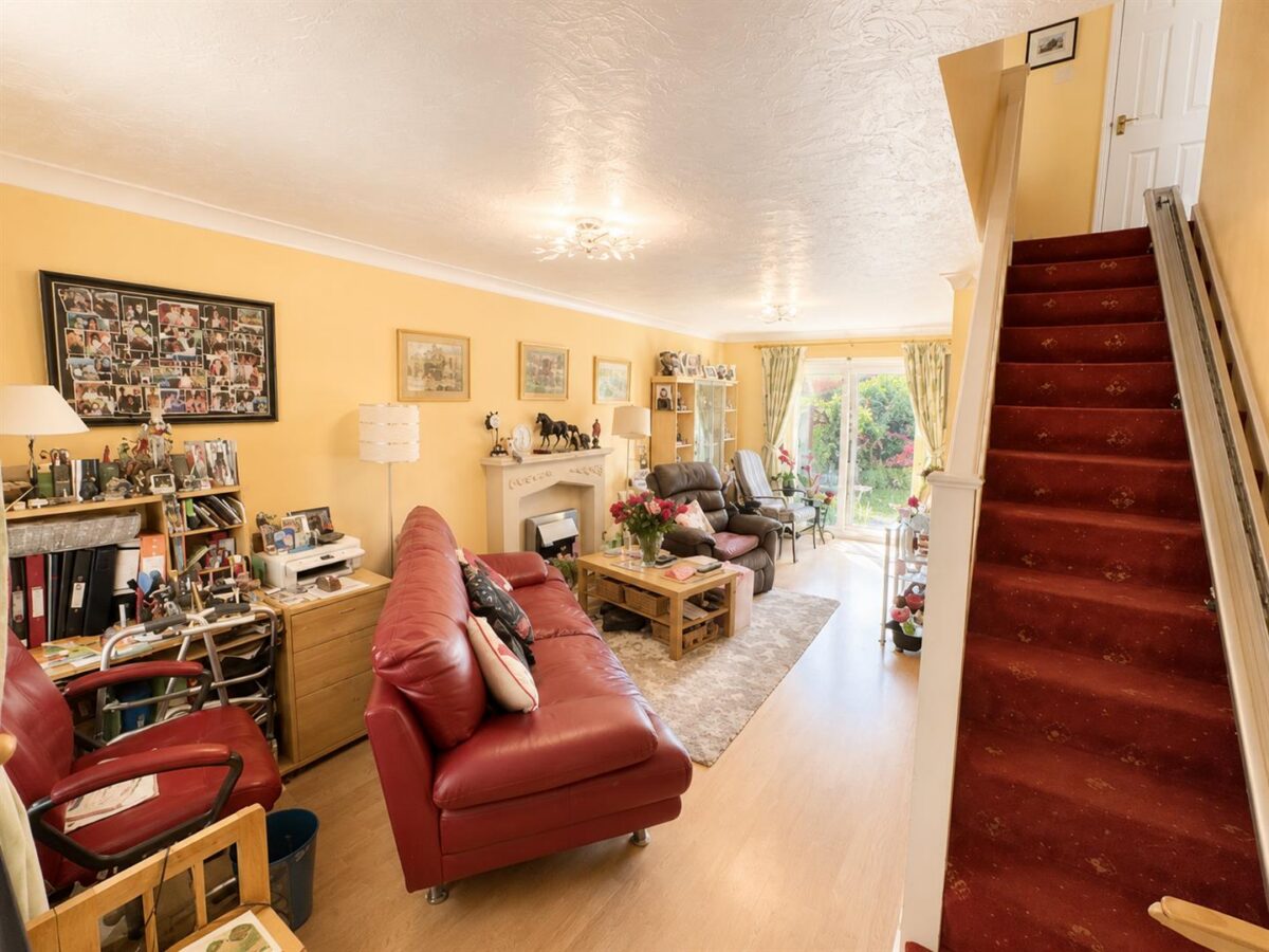 Applegarth Close, Corby