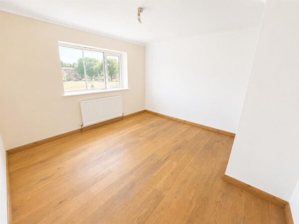 Helmsley Way, Corby