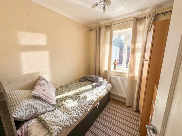 James Watt Avenue, Corby