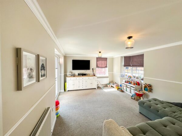 Leys Close, Corby