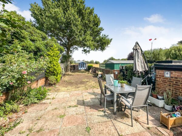 Main Road, Glaston, Oakham