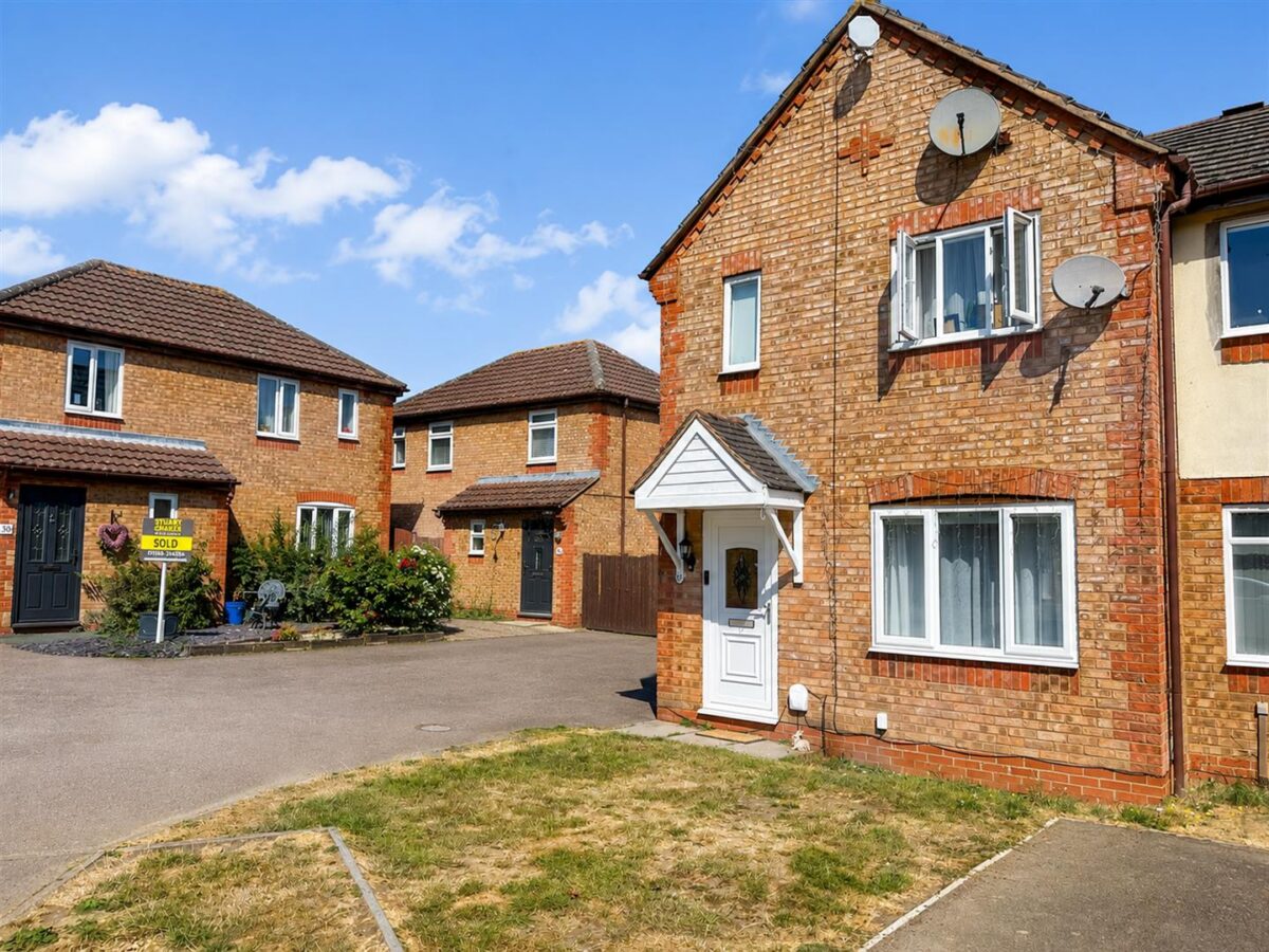 Waltham Close, Corby