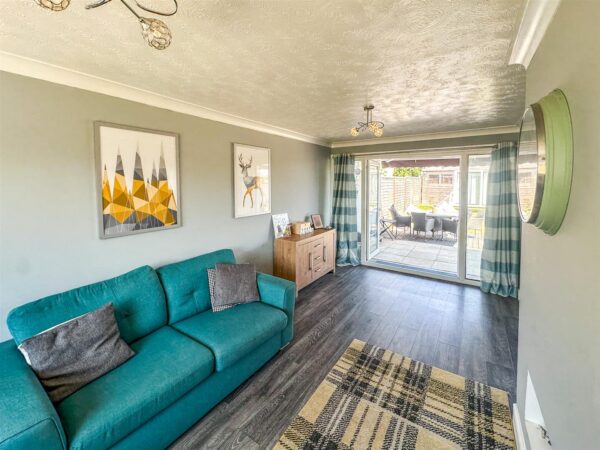 Thurso Walk, Corby
