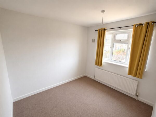 Fairlight Court, Corby