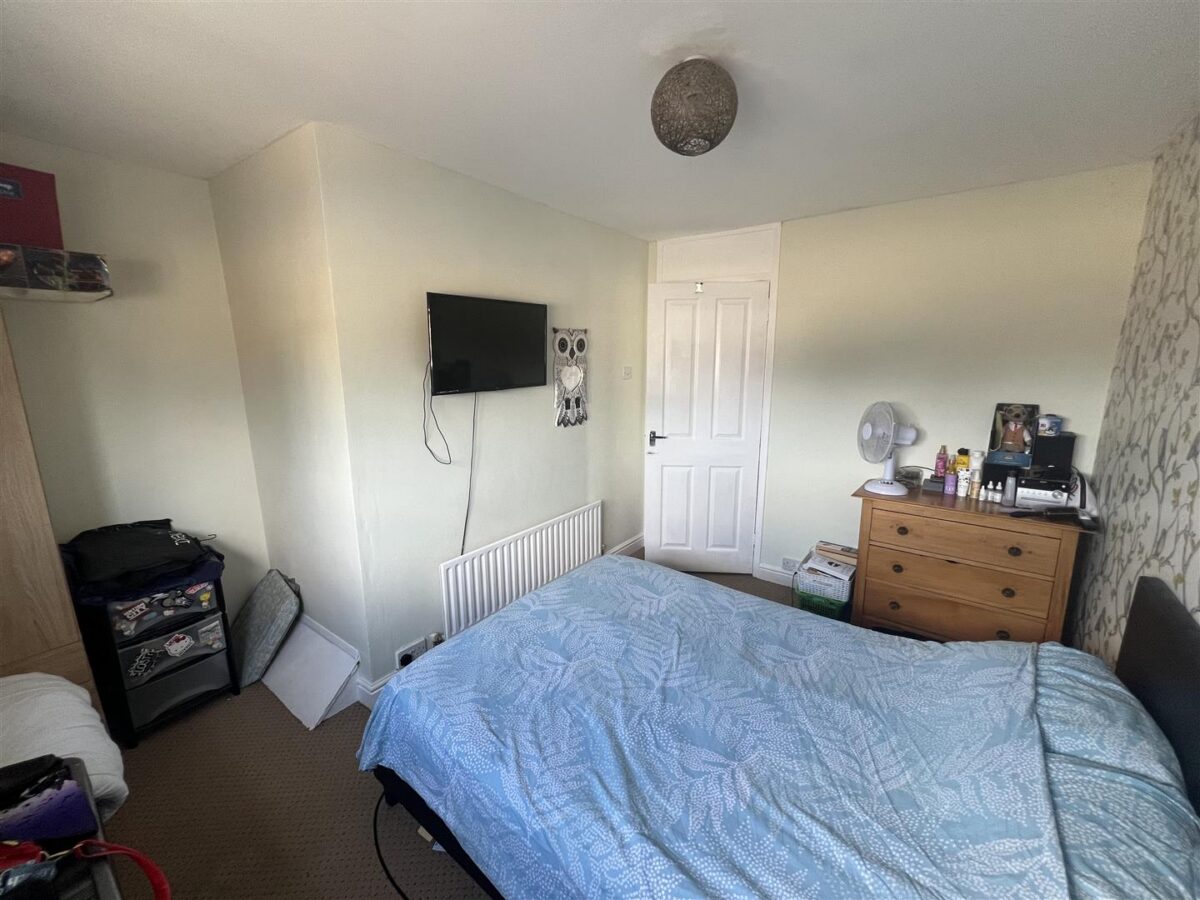 Grendon Avenue, Corby
