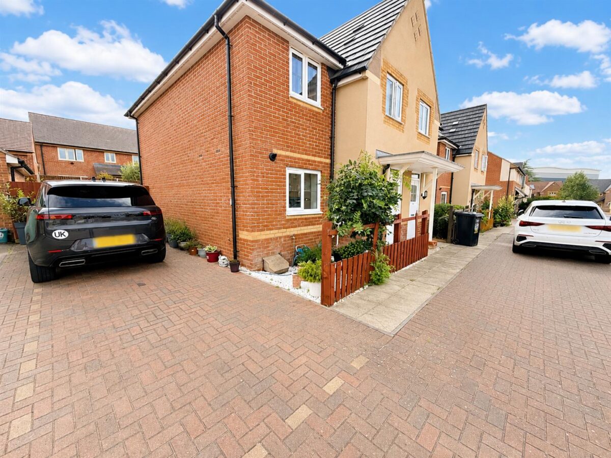 Osprey Drive, Corby