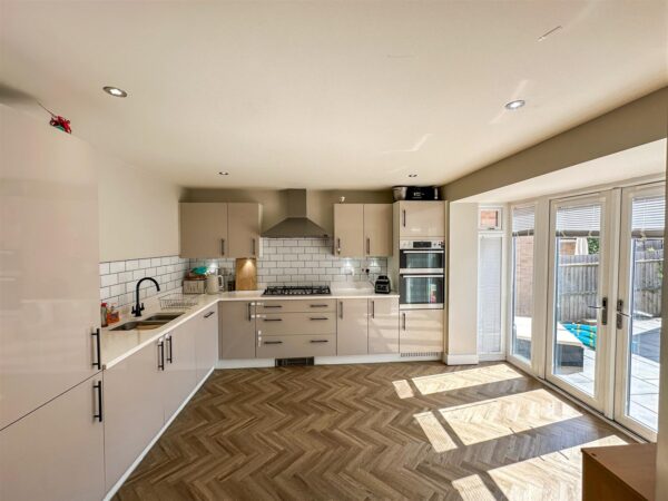 Leys Close, Corby