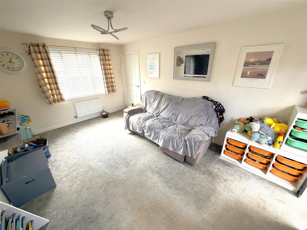 Acorn Way, Corby
