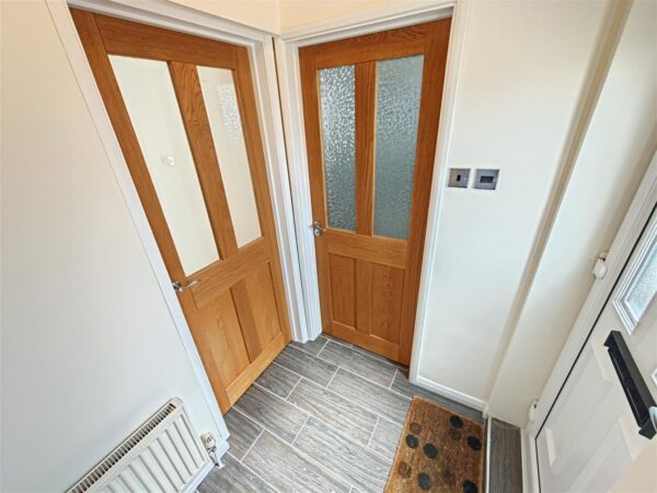 West Glebe Road, Corby