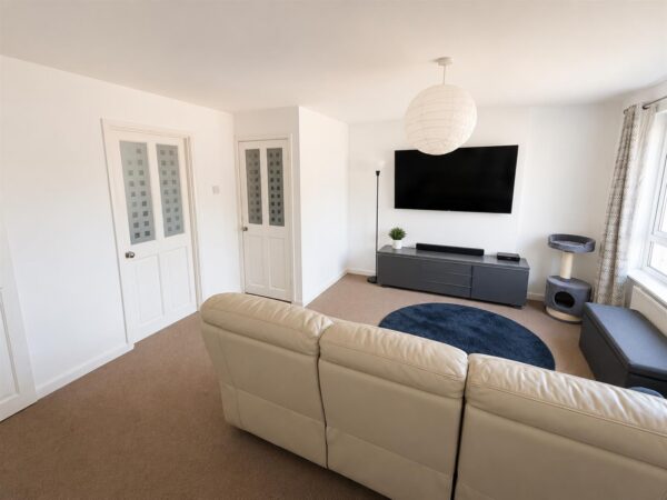 Fairlight Court, Corby